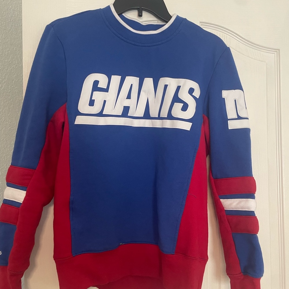 Mitchel and ness giants sweater